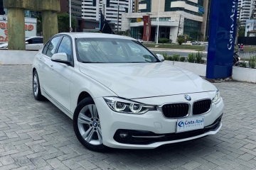 320i