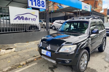 PAJERO TR4