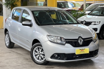 SANDERO