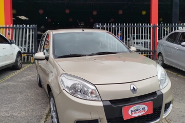 SANDERO