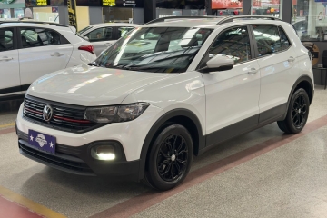  T-CROSS 