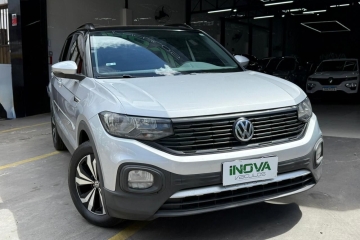  T-CROSS 